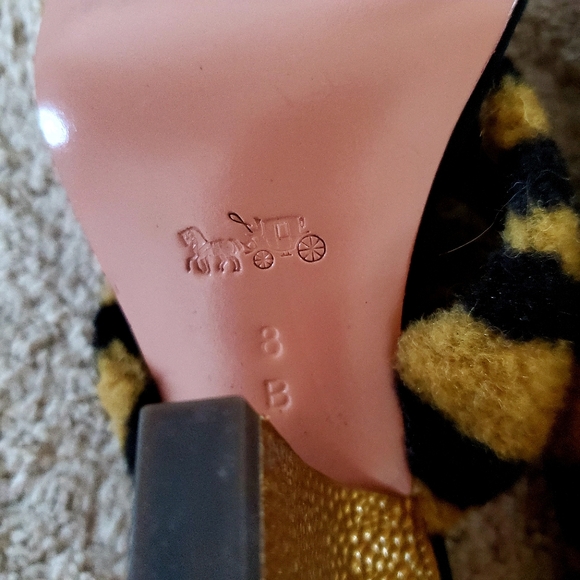 HTF Coach Sherpa Tiger Mules - Picture 8 of 8